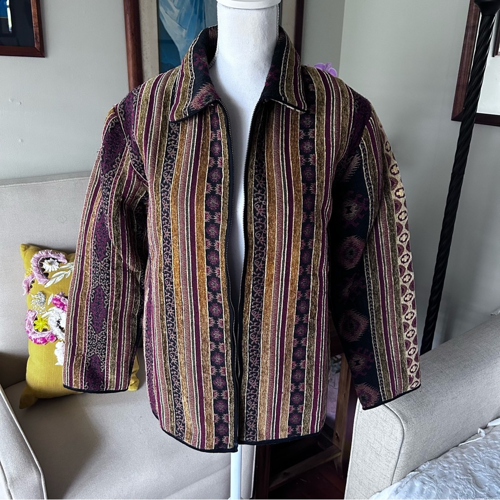 SOHOCOMPAGNE Woven Quilt Coat With Cotton Interior - Picture 7 of 15